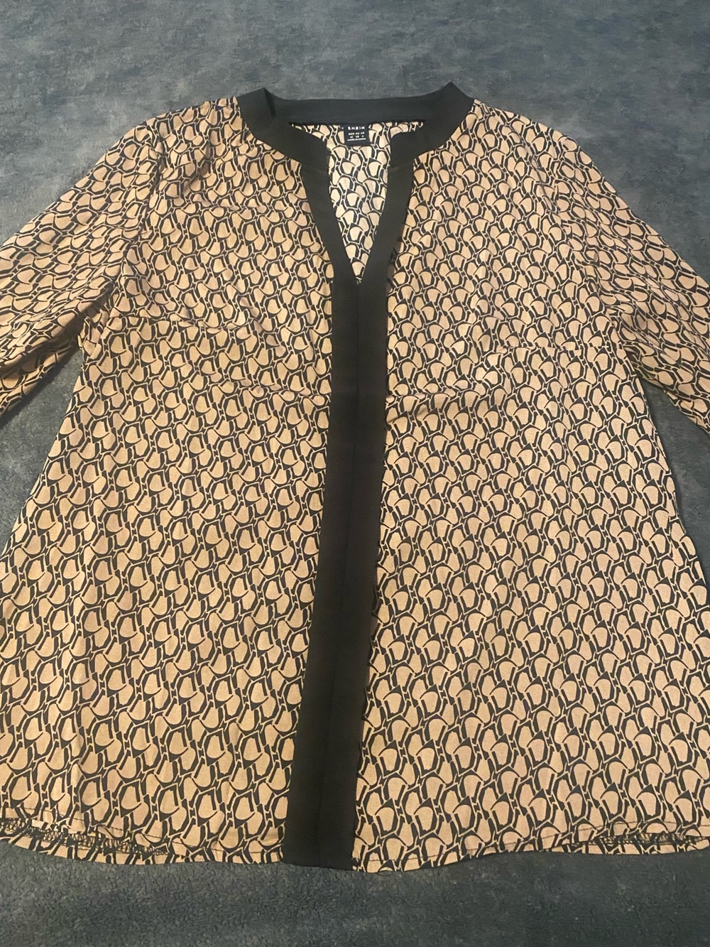 SHEIN Beige Geometric Long Sleeve Dress with Black Trim